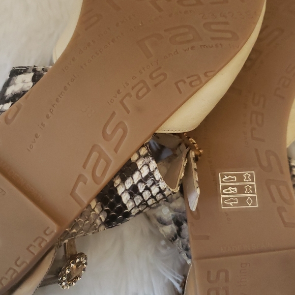 Antropologie RAS flats angkle strap shoes - Picture 4 of 5